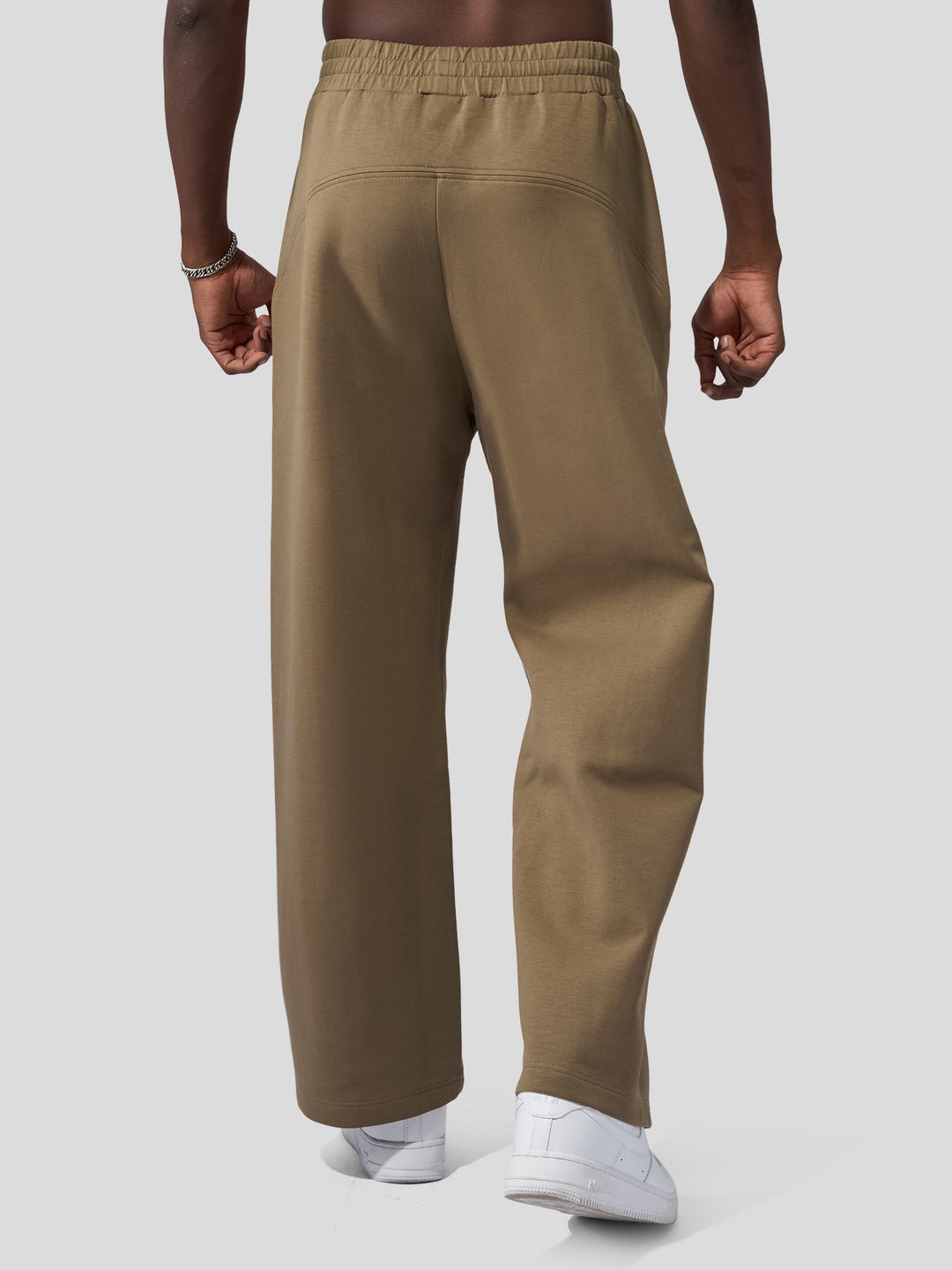 Pantalon Droit CozySpacer" can be rewritten as "Pantalon Droit Confortable CozySpacer.