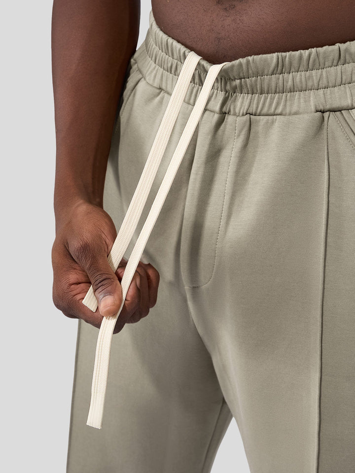 Pantalon Droit CozySpacer" can be rewritten as "Pantalon Droit Confortable CozySpacer.