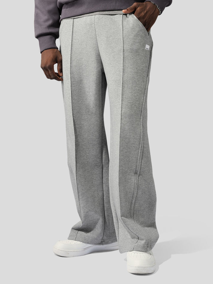 Pantalon Droit CozySpacer" can be rewritten as "Pantalon Droit Confortable CozySpacer.