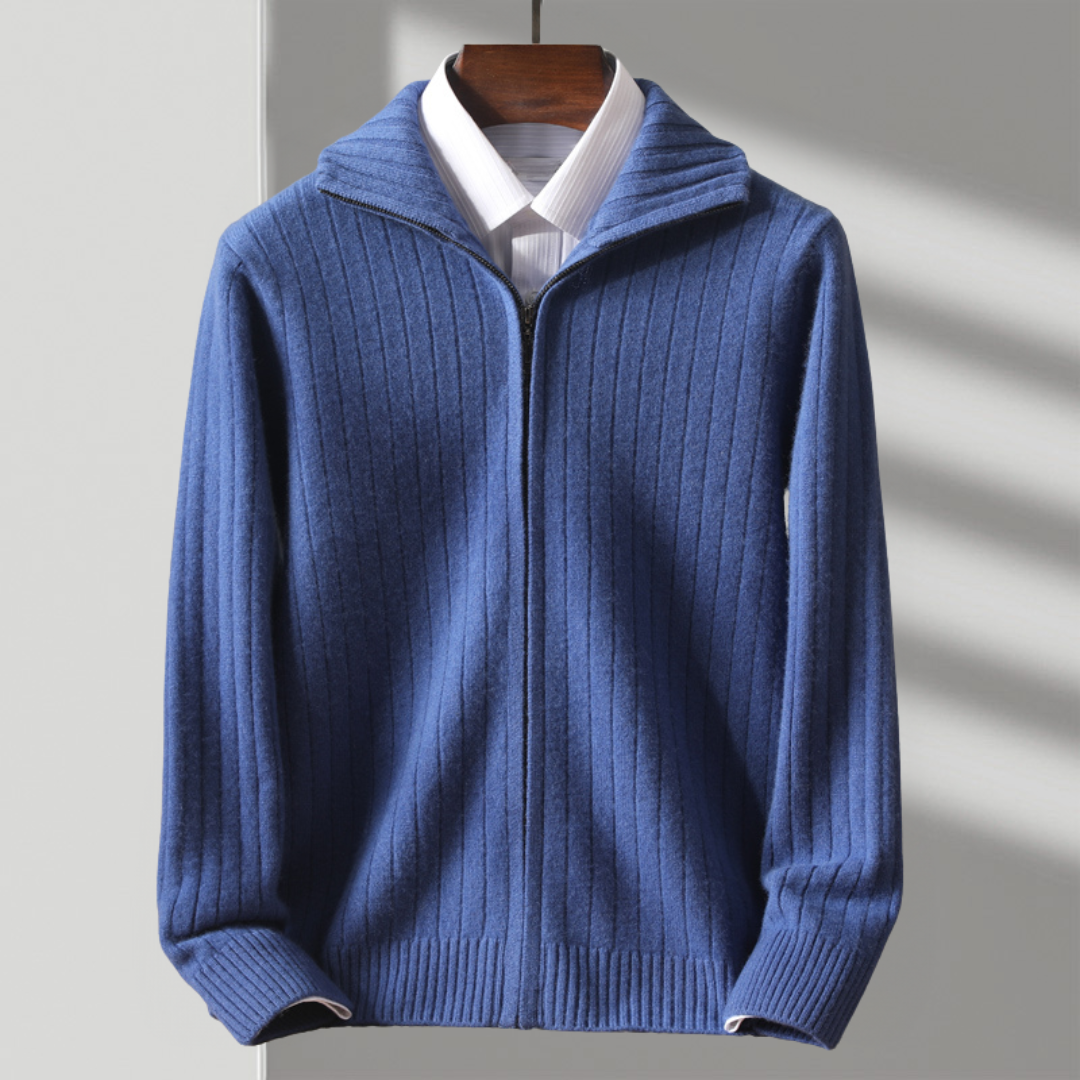 "Sebastian | Veste en laine mérinos tricotée" can be rewritten as "Veste tricotée en laine mérinos Sebastian".