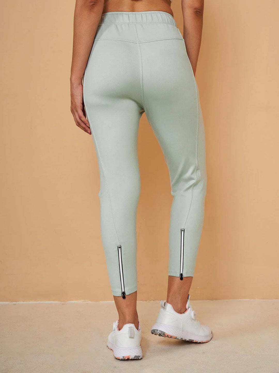 Plus que des pantalons capri avec cordon de serrage