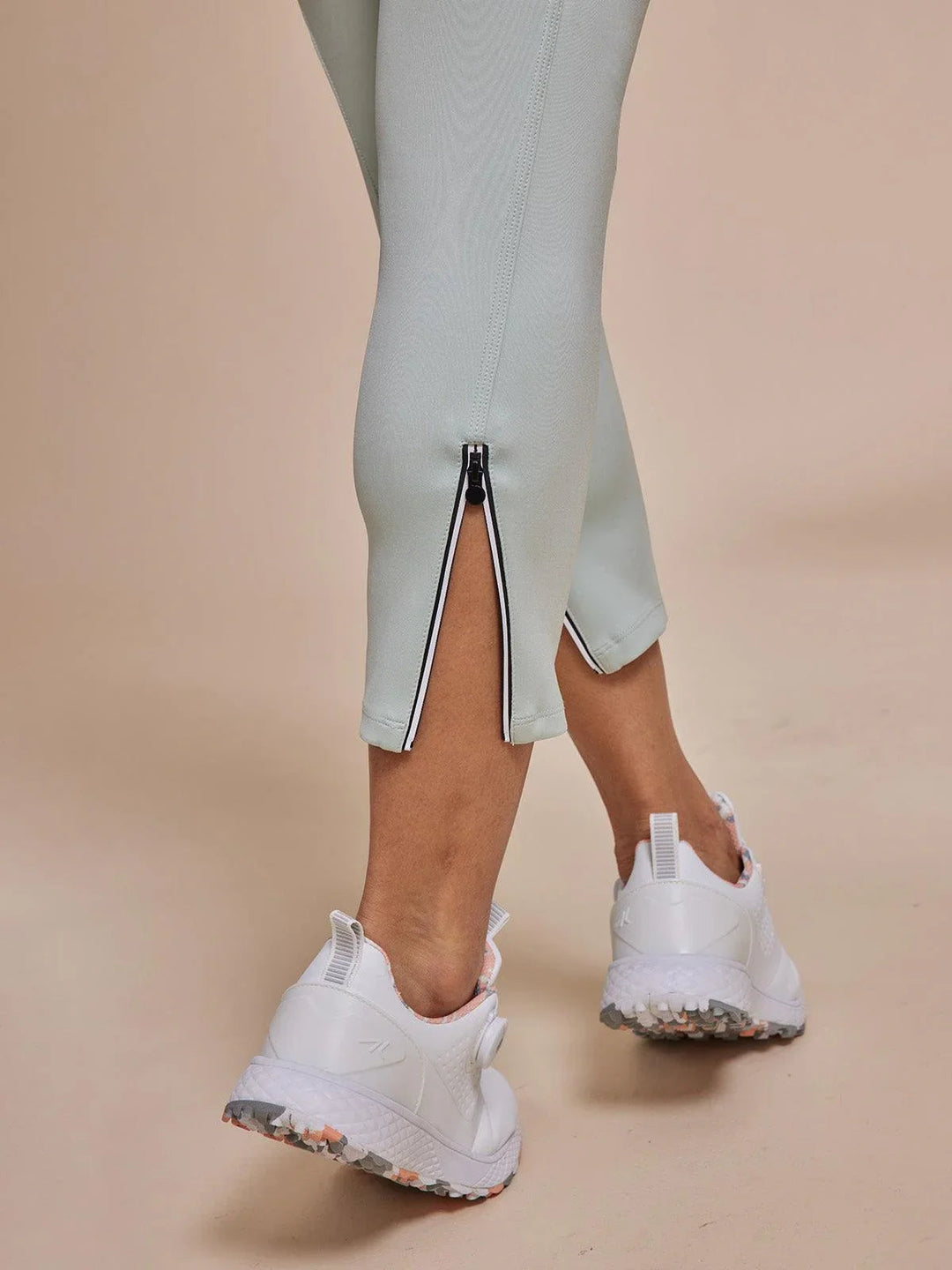 Pantalons de jogging Capri à taille élastique Plus Que Basique