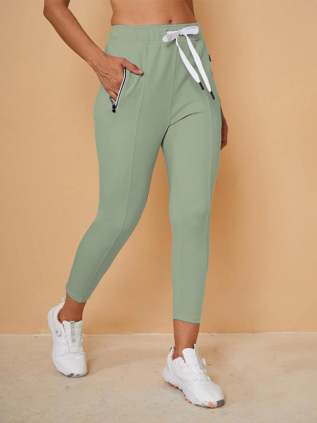 Pantalons de jogging Capri à taille élastique Plus Que Basique