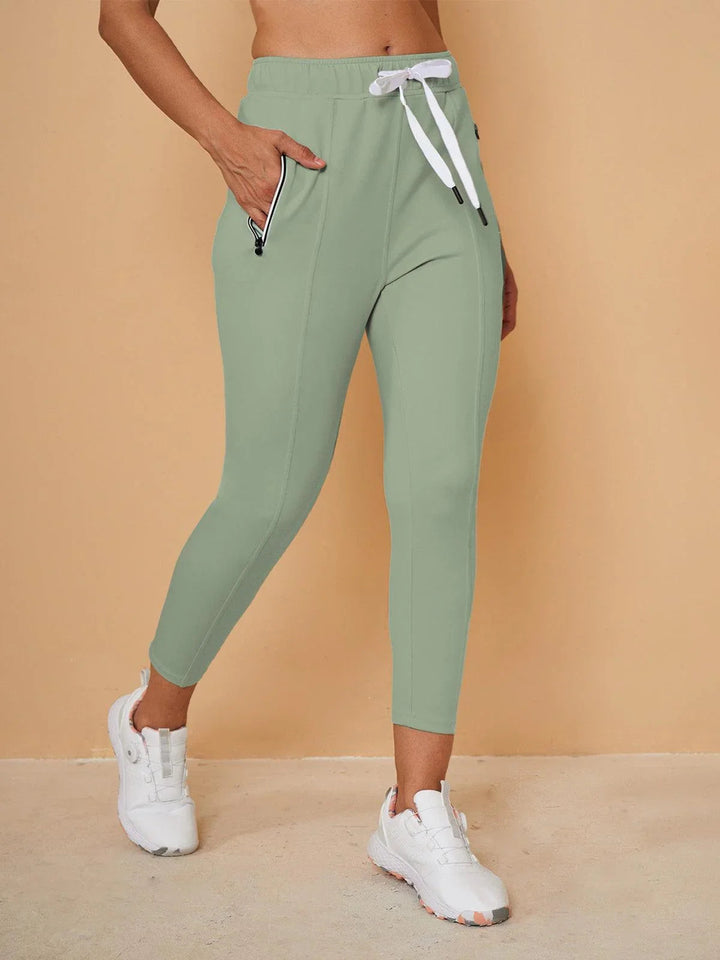 Pantalons de jogging Capri à taille élastique Plus Que Basique