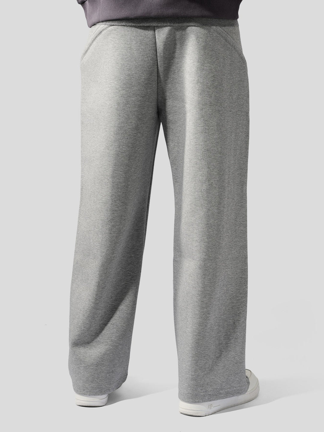Pantalon Droit CozySpacer" can be rewritten as "Pantalon Droit Confortable CozySpacer.