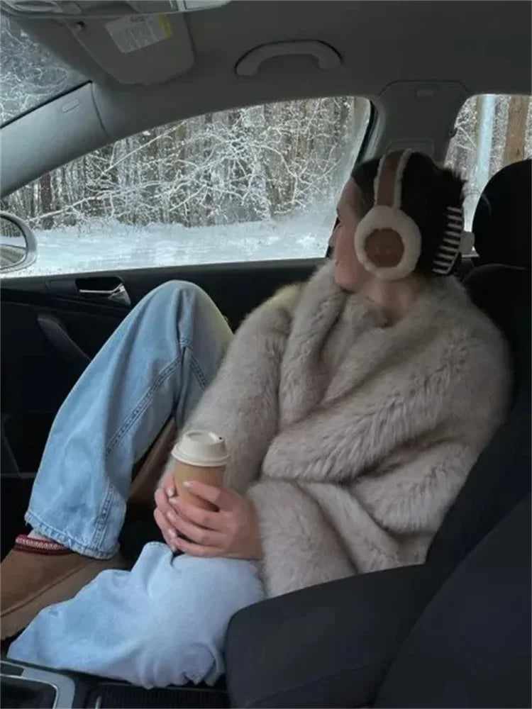 Élégant Manteau en Fausse Fourrure pour Femme