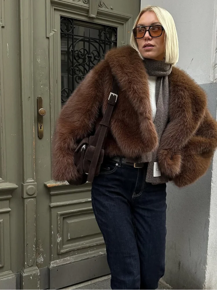 Veste Courte Chic en Fausse Fourrure Marron pour Femme