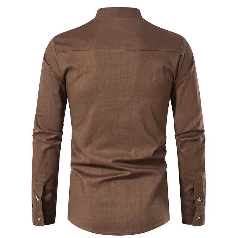 Chemise en Lin à Col Henley" can be rewritten as "Chemise en Lin avec Col Henley.