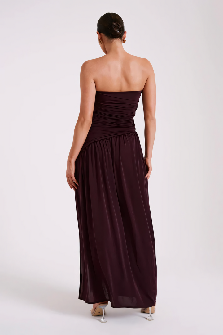 Selvara – Robe froncée marron