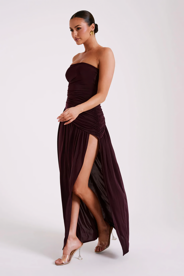 Selvara – Robe froncée marron