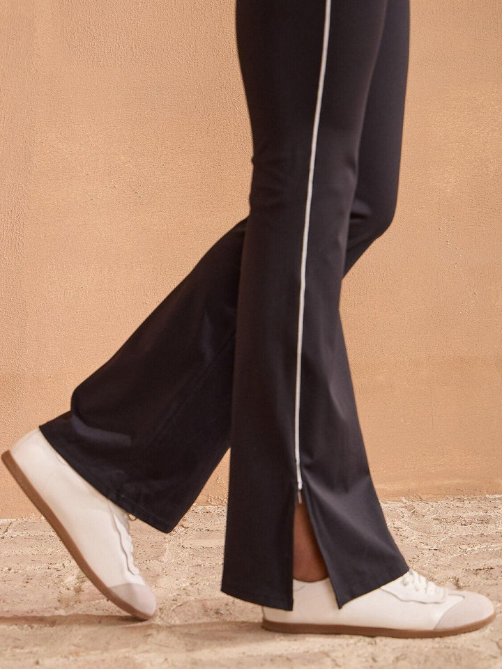 Pantalons Évasés Découpés Taille Haute 35 Pouces - Plus Qu'un Basique