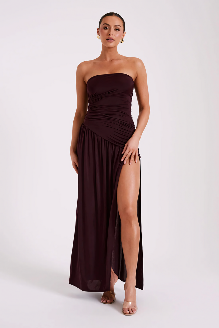 Selvara – Robe froncée marron