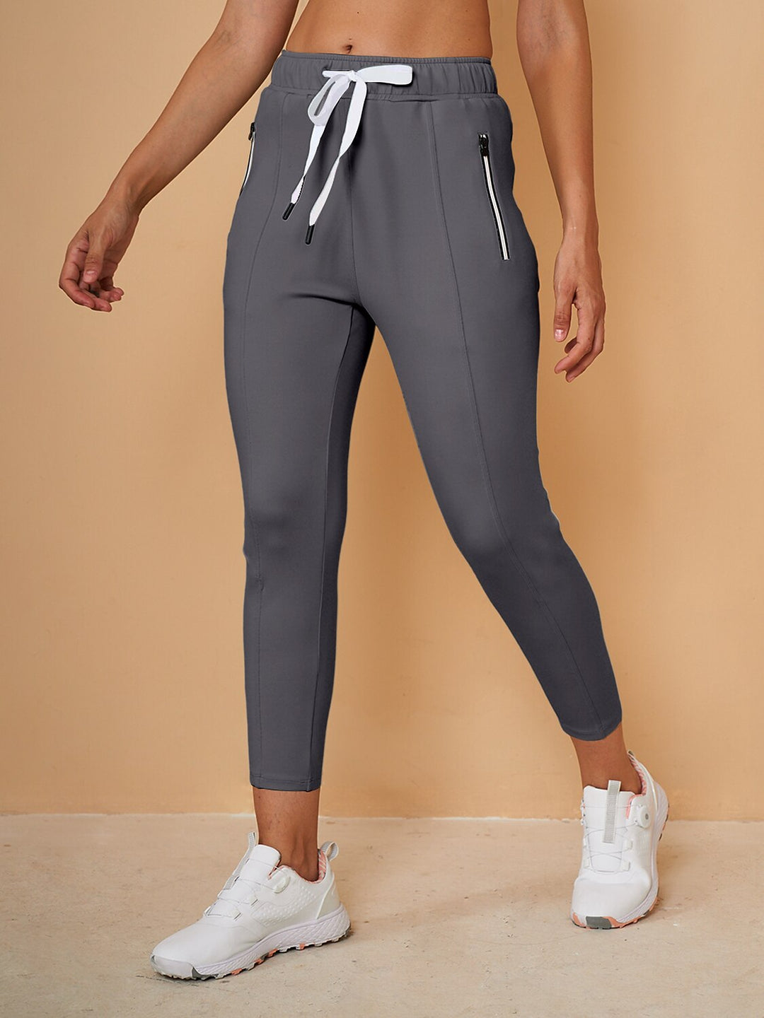 Plus que des pantalons de jogging capri avec cordon