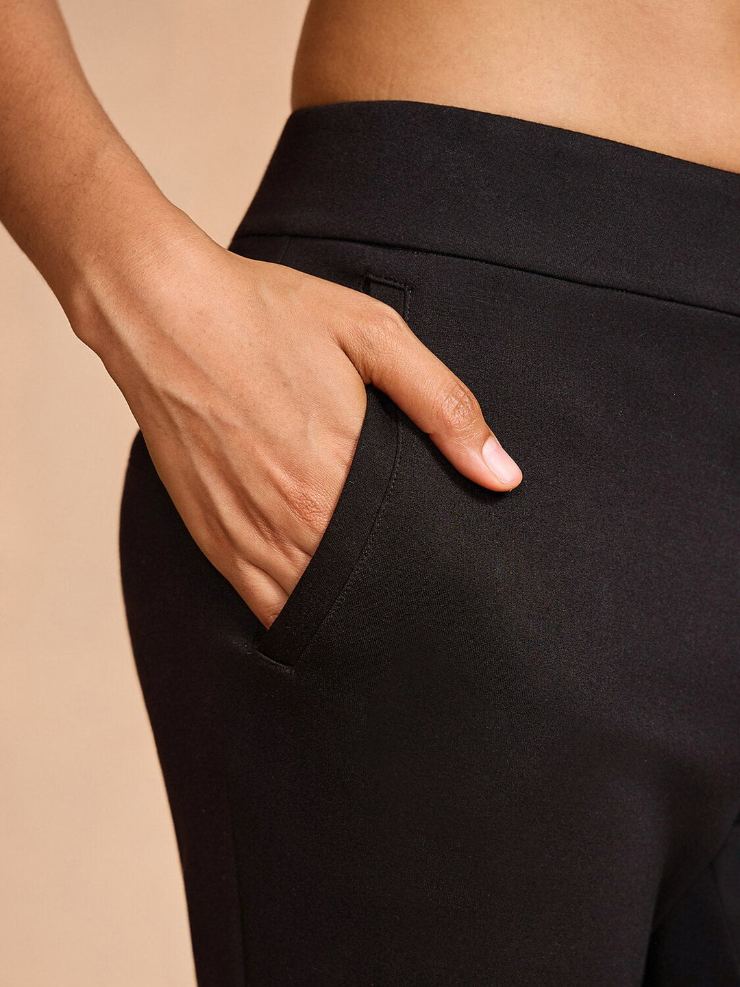 Pantalons Stretch à Poche Zippée et Cheville - Indispensables